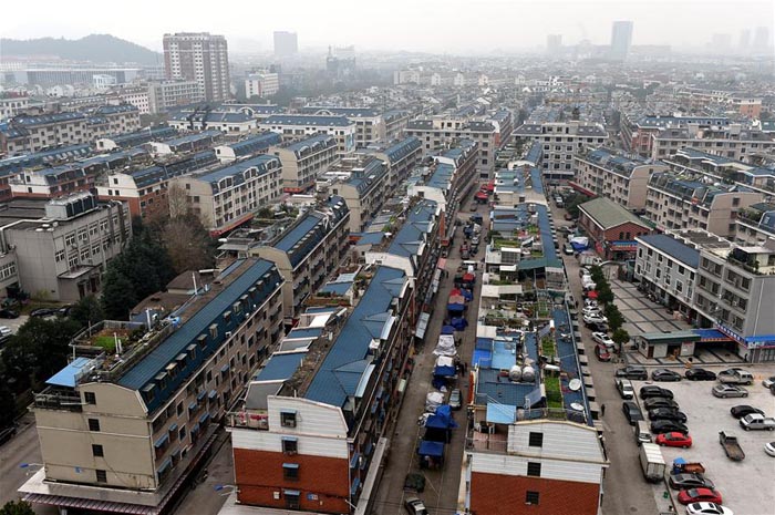 义乌服装批发市场在哪,5-10元服装厂家直接拿货,义乌服装批发