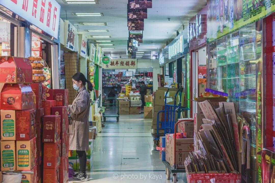 进口零食批发进货渠道,进口小吃批发市场在哪里,进口零食批发