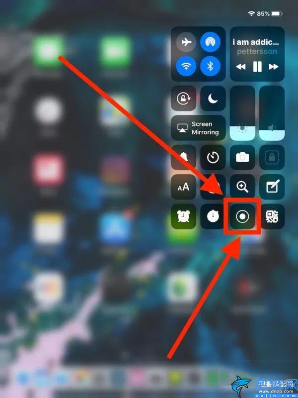 苹果怎么录屏平板,iPad上启用屏幕录制教程